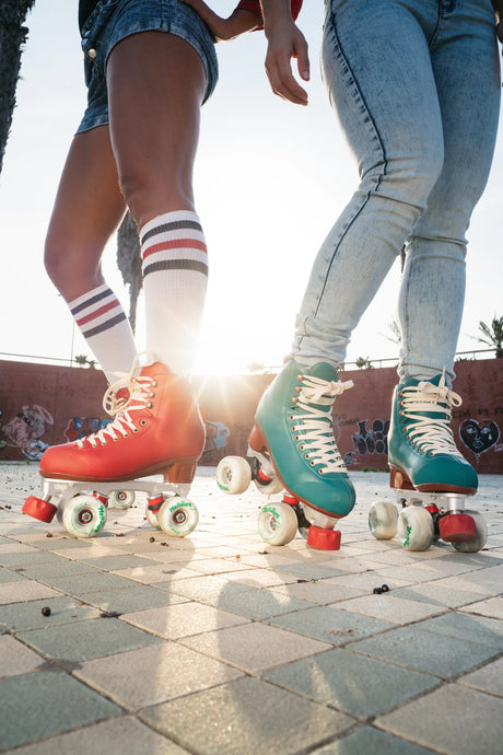 SKA810661 CHAYA Melrose Premium Juniper Green Lifestyle Roller Skates Rollschuhe Park Tanz Rollschuhe Barbie Park Quad Skates Roller Skates Lifestyle Rollschuhe Skatepark Rollschuhe Chaya Quad Skates Aggressive Quad Skates Rollschuhe Stunt Rollschuhe Rollkunstlauf Rollschuhe Rollerskates Schwarze Rollschuhe Lifestyle Rollschuhe Roller Skating Quad Skating Skateschule und Skateshop Weil am Rhein SkaMiDan Lörrach Freiburg Basel Deutschland Germany