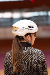 SWINGS Omen Racing Helm – Weiß | Leicht & Größenverstellbar – Speed Skating | Fahrrad, Renn & Fitness Skatehelm