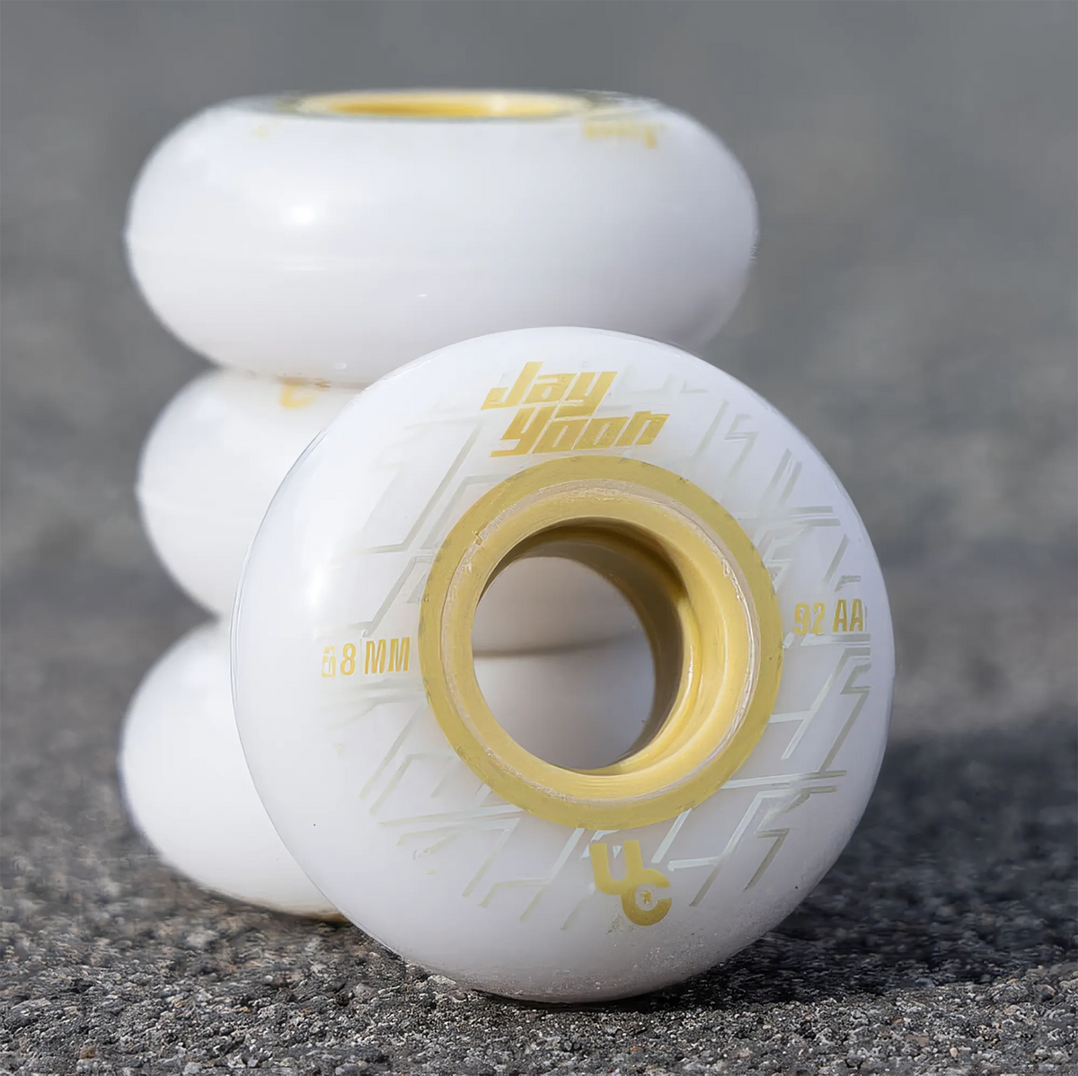 SKA406366 UNDERCOVER Jay Yoon Pro Wheels – 58mm 92A & 88A – Weiß-Gold | Undercover Rollen | Aggressive Inline Rollen Aggressive Wheels Inline Rollen Aggressive Inline Rollen Stuntrollen Rollerblades Rollerblading Aggressive Inline Skating Blading Inliner Skateschule Skateshop Weil am Rhein SkaMiDan Lörrach Freiburg Basel Deutschland Germany