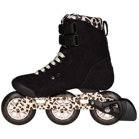 SKA510213 POWERSLIDE Pheme Leo 100 | Black | Trinity Mounting | Fitness Inlineskates Skates Fitness Inlineskates Inlineskates Sport Inline Skates Rollerblades Urban Inline Skating Urban Inline Skating Freeskates Trainng Skates Strecken Skates Trinity Skates Einsteiger Beginner Inlineskates Inliner Fitness Inliner City Skates Fitness Inliner Sport Skates Sport Inliner Rollerblades Rollerblading Lörrach Freiburg Basel Inliner Skateschule und Skateshop Weil am Rhein SkaMiDan Deutschland Germany